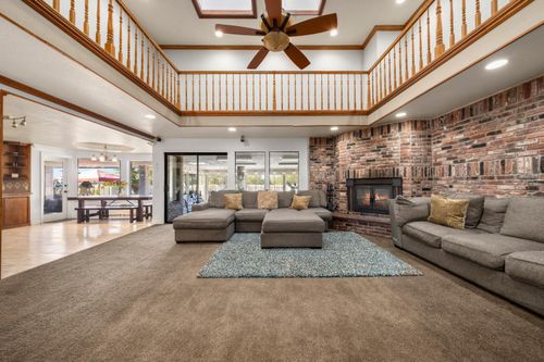 9019 Poplar Hollow Way, Elk Grove, CA, 95624 | Card Image