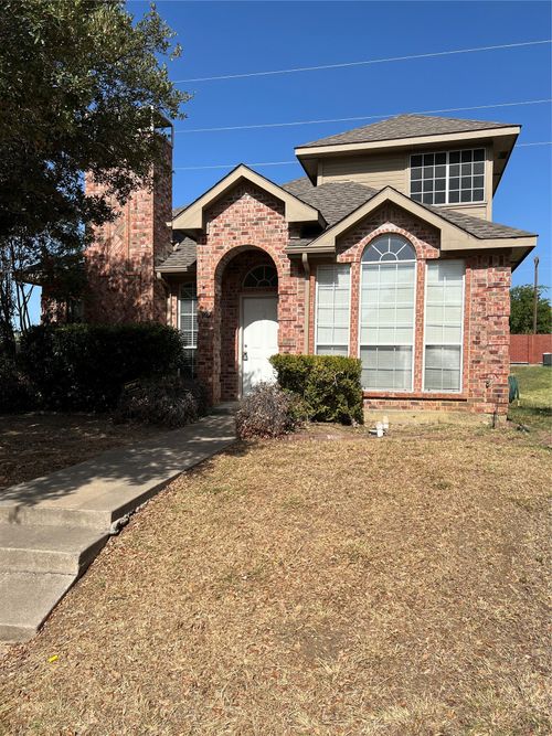 902 Brose Dr, Lewisville, TX, 75067-4263 | Card Image