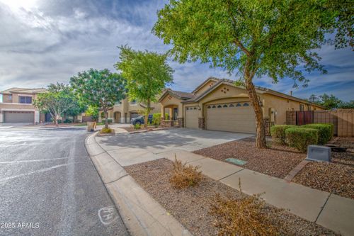 8866 W Myrtle Ave, Glendale, AZ, 85305-6934 | Card Image