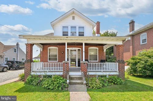 23 Berks St, POTTSTOWN, PA, 19464-6206 | Card Image