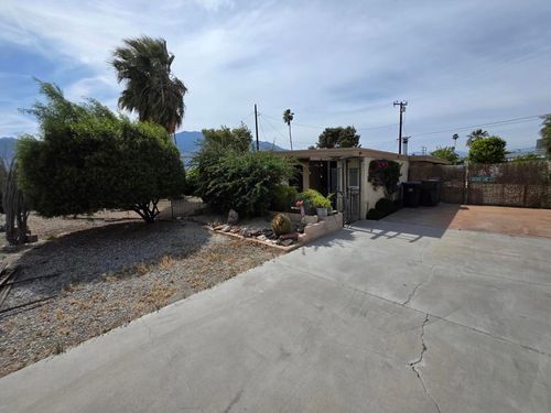 3 Karlisa Cv, Palm Springs, CA, 92264-3461 | Card Image