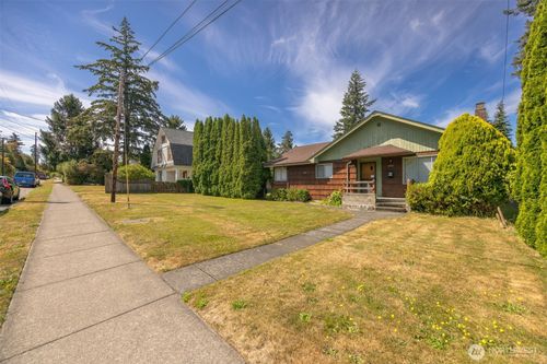 1251 Humboldt St, Bellingham, WA, 98225-5231 | Card Image