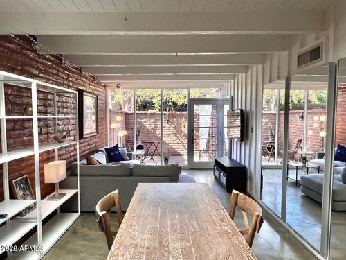 51-3022 N 32nd St, Phoenix, AZ, 85018-6867 | Card Image