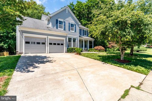 9240 Matthew Dr, MANASSAS PARK, VA, 20111-2445 | Card Image