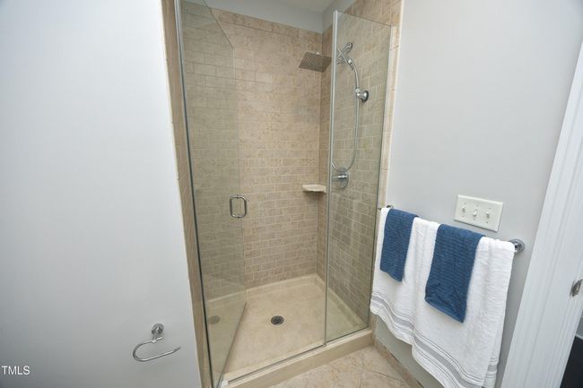 23Shower | Image 19