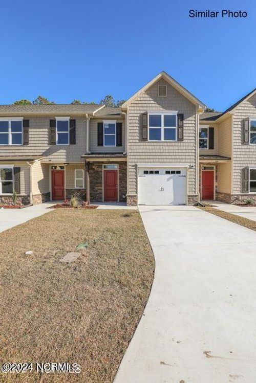 457 Sullivan Loop Rd, Midway Park, NC, 28544-0007 | Card Image