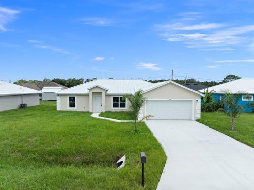 956 Se 39th Terrace, Okeechobee, FL, 34974 | Card Image