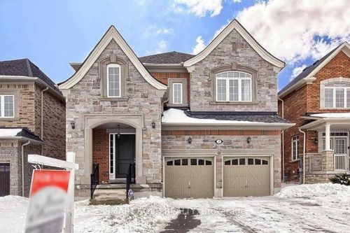 7 Barletta Dr, Maple, ON, L6A4H4 | Card Image
