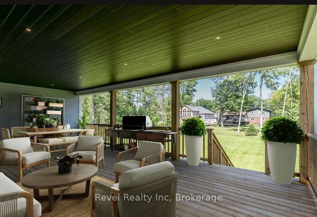 1749 Tiny Beaches Rd S, House other with 5 bedrooms, 3 bathrooms and 6 parking in Tiny ON | Image 9