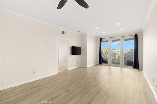 207-2243 Martin, Irvine, CA, 92612-1417 | Card Image