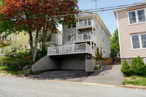 67 Rose Street, Dartmouth, NS, B3A2T8 | Card Image