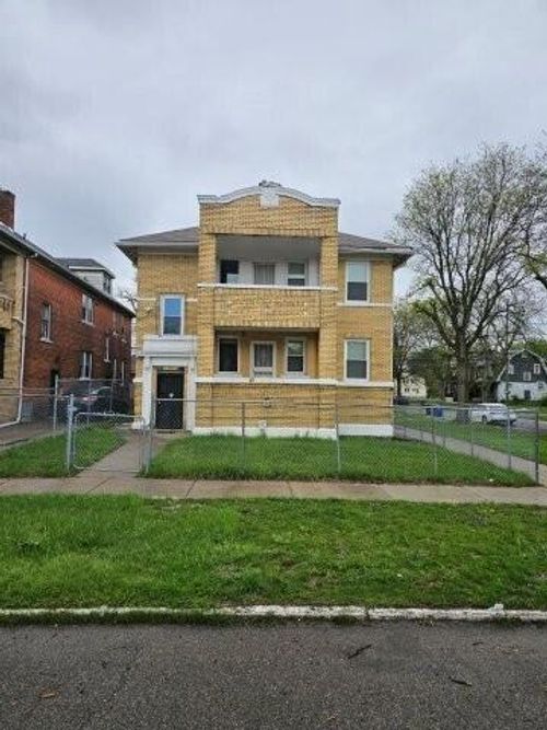 13641 La Salle Blvd, Detroit, MI, 48238-3429 | Card Image
