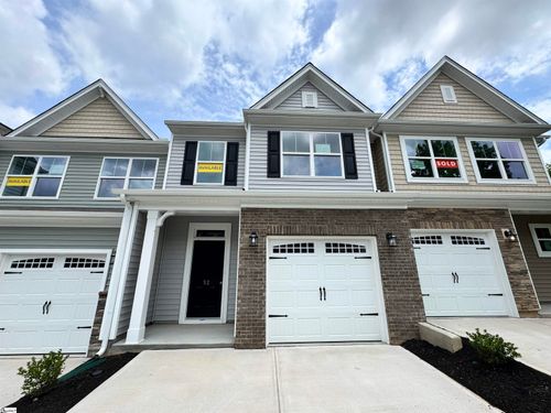 52 Fair Village Ln, Simpsonville, SC, 29680-7471 | Card Image