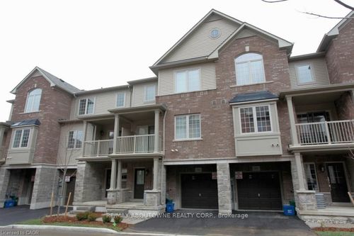 104-1401 Plains Rd E, Burlington, ON, L7R0C2 | Card Image