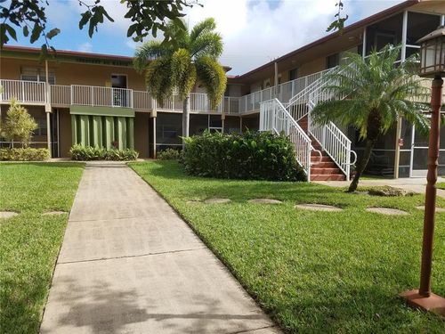 apt-104-411 S Crescent Dr, Hollywood, FL, 33021-7423 | Card Image