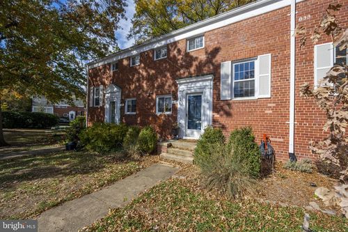 1635 Ripon Pl, ALEXANDRIA, VA, 22302-2129 | Card Image