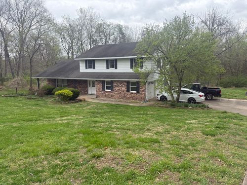 261 High Forest Dr, Carbondale, IL, 62903-8248 | Card Image