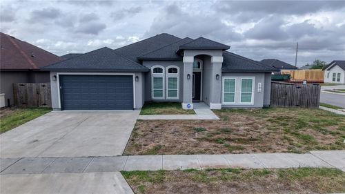 101 Sapphire, Portland, TX, 78374-1816 | Card Image