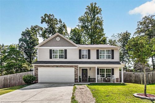 2964 Mimosa Ct, Randleman, NC, 27317-7467 | Card Image