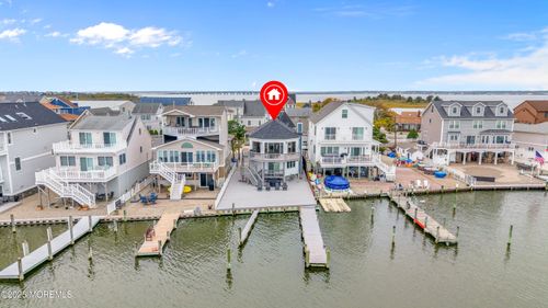 28 Harborside Dr E, Seaside Heights, NJ, 08751-1316 | Card Image