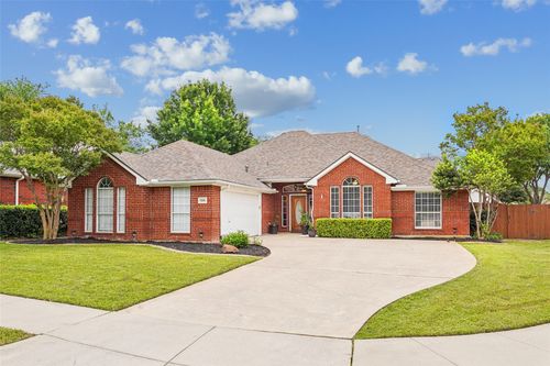 9208 Winslow Ct, North Richland Hills, TX, 76182-4362 | Card Image