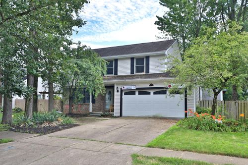 677 Fallside Ln, Westerville, OH, 43081-5021 | Card Image