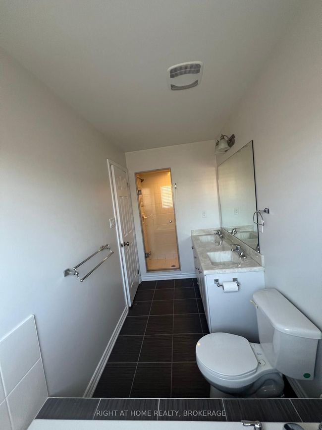 60 Zachary Pl, House attached with 4 bedrooms, 3 bathrooms and 2 parking in Vaughan ON | Image 24