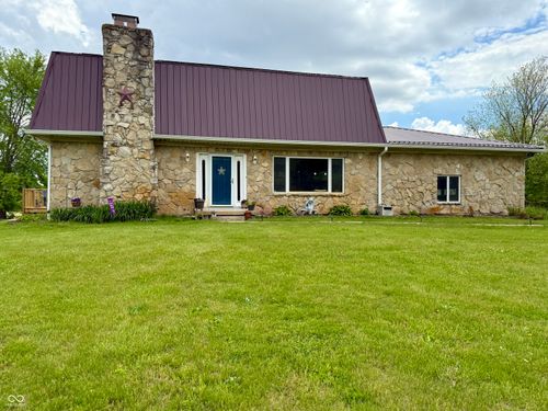 1928 N State Road 47, Crawfordsville, IN, 47933-8406 | Card Image