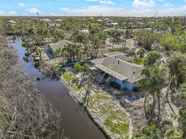 1057 Blue Heron Dr, House other with 3 bedrooms, 3 bathrooms and null parking in Sanibel FL | Image 12