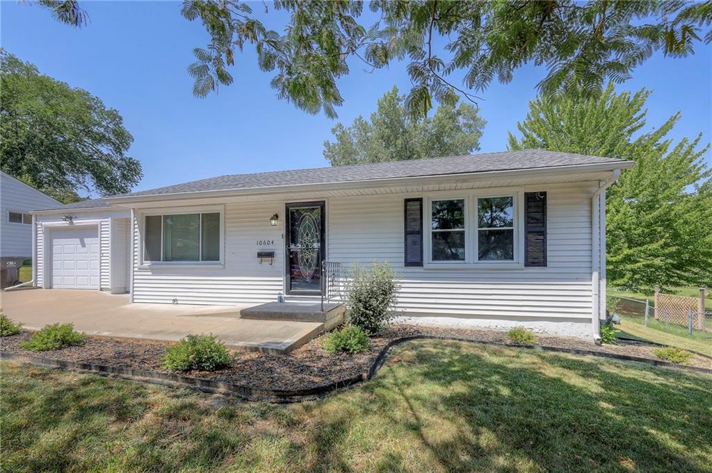25th Ter, Independence, MO 64052
