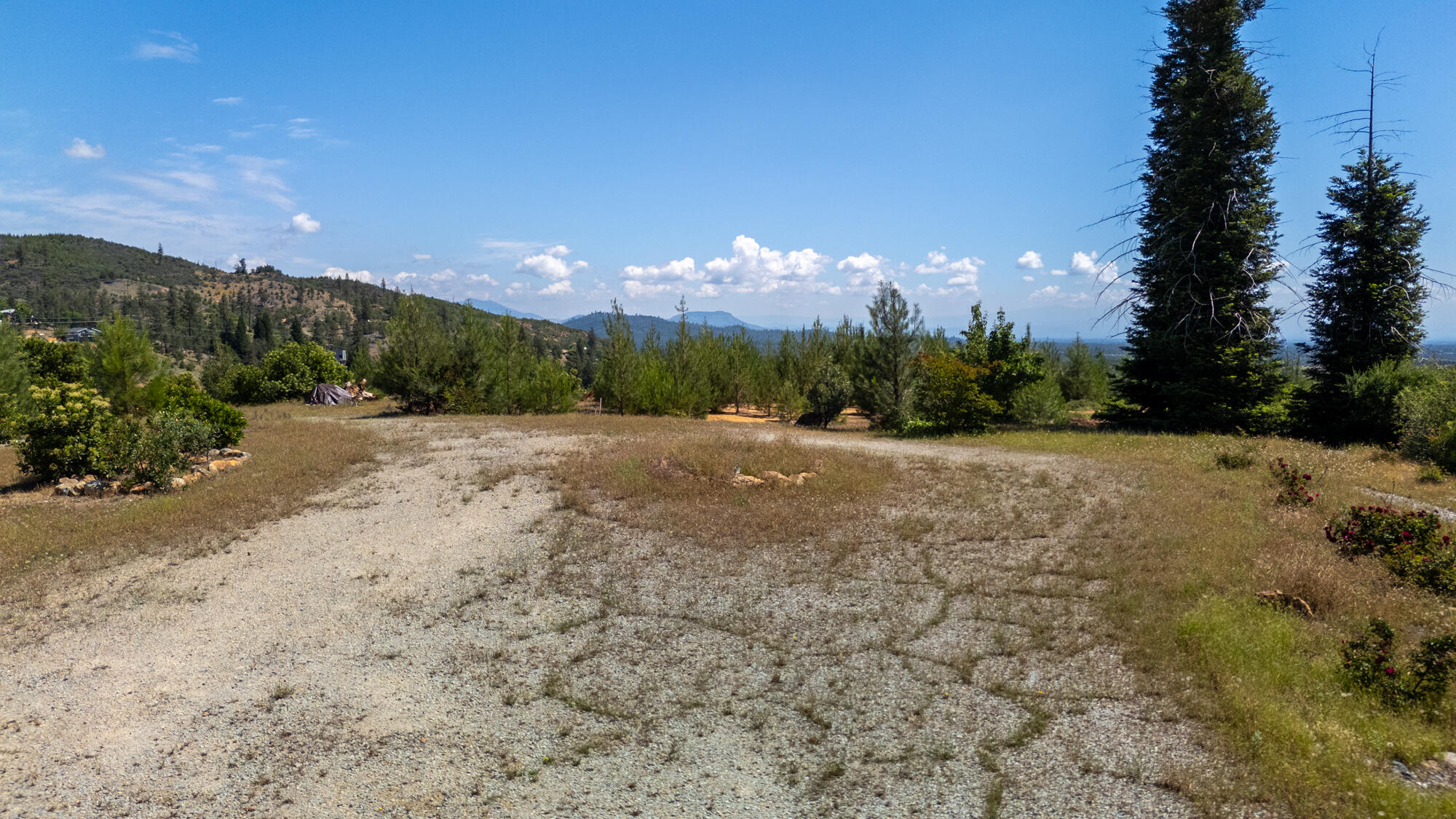 Land in Redding 5