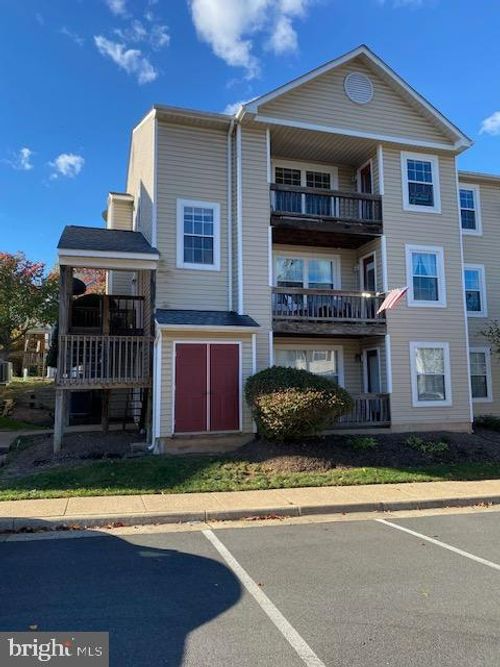 apt-e-319 Moseby Ct, MANASSAS PARK, VA, 20111-2099 | Card Image