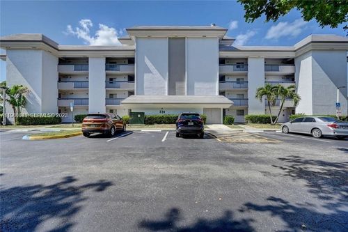 apt-202-731 N Pine Island Rd, Plantation, FL, 33324-1315 | Card Image