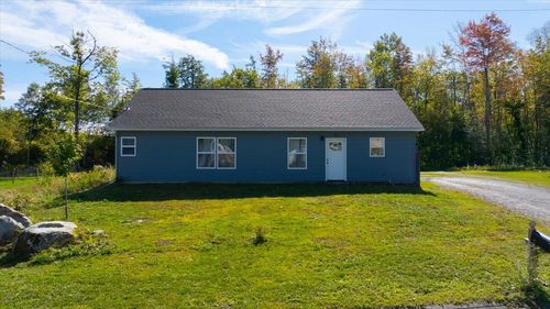 32 Selden Lane, Oakland, ME, 04963 | Card Image