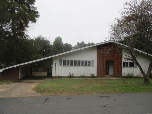 1803 Sylvia St, Arkadelphia, AR, 71923-5650 | Card Image