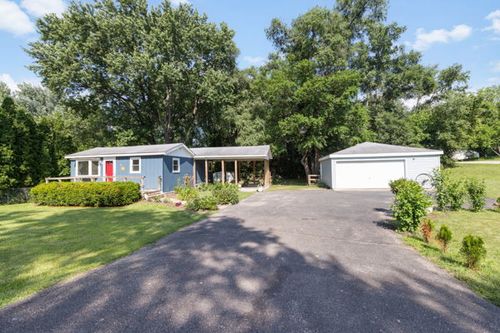2610 Walnut Dr, Wonder Lake, IL, 60097-8529 | Card Image