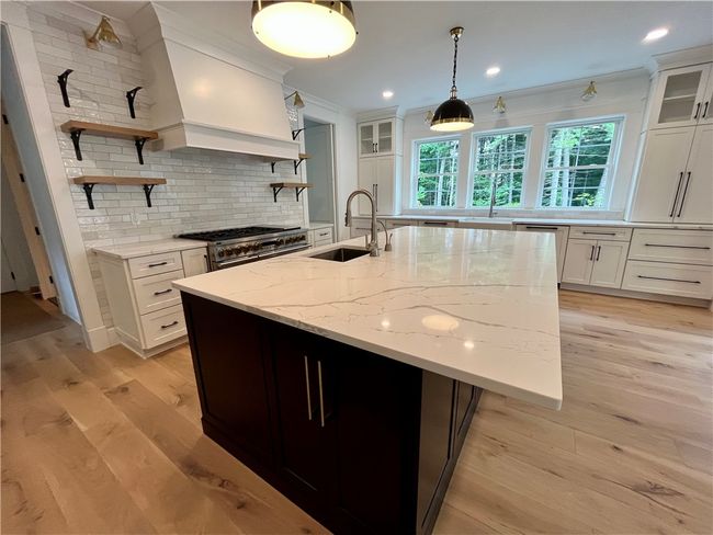 15 Chiswick Rd, House other with 4 bedrooms, 4 bathrooms and 7 parking in Greenville RI | Image 18