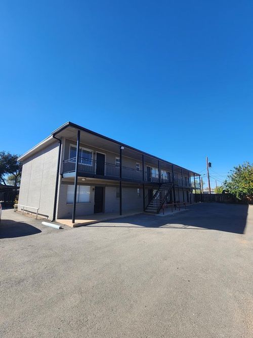 204-2910 W Michigan Ave, Midland, TX, 79701 | Card Image