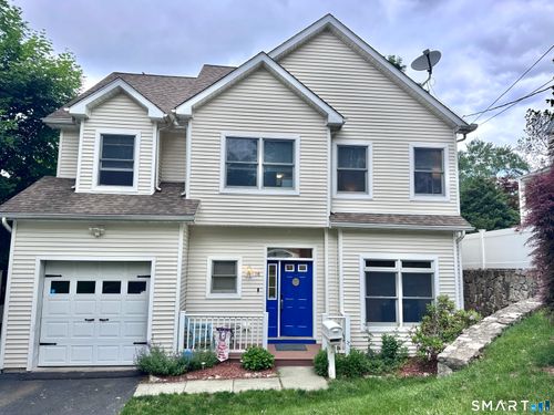 16 Sunset Hill Ave, Norwalk, CT, 06851-5828 | Card Image