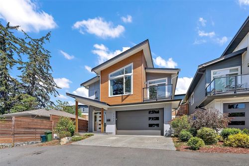 3442 Turnstone Dr, Langford, BC, V9B6B1 | Card Image