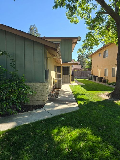 3-5089 Connecticut Drive, Sacramento, CA, 95841 | Card Image