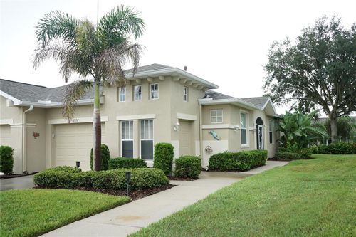 76-2032 Inverness Greens Dr, SUN CITY CENTER, FL, 33573-7220 | Card Image