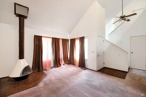 5064 Country Club Dr, Rohnert Park, CA, 94928-1493 | Card Image