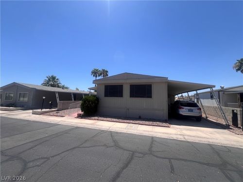 5565 Tres Piedras Rd, Las Vegas, NV, 89122-3393 | Card Image