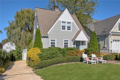 119 St Marks Place, House other with 2 bedrooms, 1 bathrooms and null parking in Mount Kisco NY | Image 1