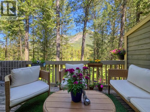 7-7981 Radium Golf Course Rd, Radium Hot Springs, BC, V0A1M0 | Card Image