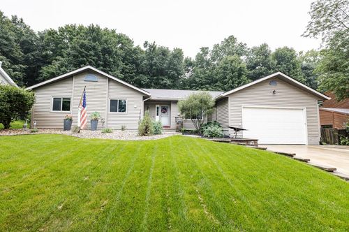 509 Muir Drive, Madison, WI, 53704 | Card Image