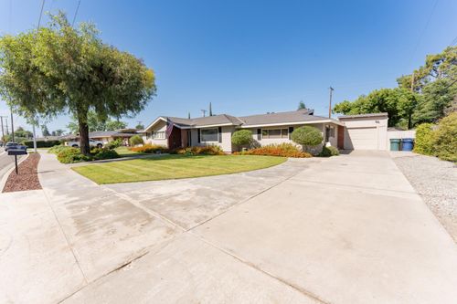 1145 N M St, Tulare, CA, 93274-2023 | Card Image
