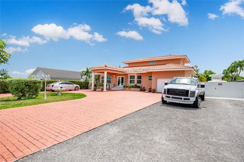 13926 Sw 14th St, Miami, FL, 33184-2705 | Card Image