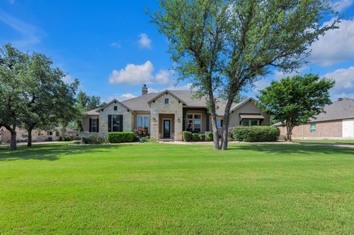 121 Umbrella Sky, Liberty Hill, TX, 78642-4640 | Card Image